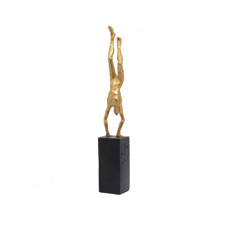 Imagem de ESCULTURA DECORATIVA EM RESINA DOURADA  GINASTAS LUCATTI - Lucatti Artes E Decoracoes Ltda