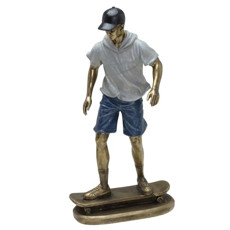 Imagem de ESCULTURA DECORATIVA HOMEM SKATISTA EM RESINA 13,5X8,5X27CM - MABRUK  - Mabruk Importacao E Comercio Eireli