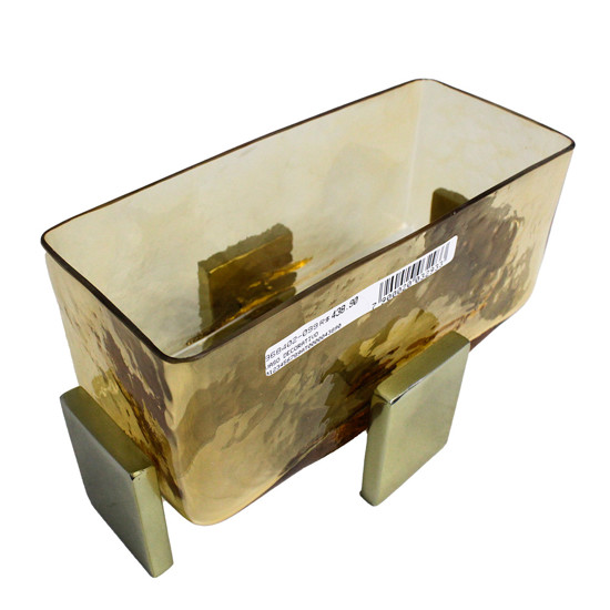 Imagem VASO RETANGULAR DECORATIVO EM VIDRO COM AMBAR E BASE EM METAL DOURADO 12X23X12 CM