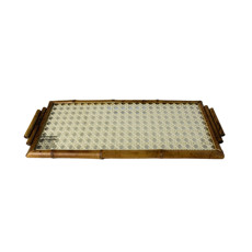Imagem de BANDEJA RETANGULAR PARA SERVIR DECORATIVA EM BAMBOO E VIDRO 40X17 CM - Sonia Pierry Objetos De Decoracao Eirelli 