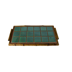 Imagem de BANDEJA RETANGULAR PARA SERVIR DECORATIVA EM BAMBOO E CERÂMICA VERDE 35X18 CM - Sonia Pierry Objetos De Decoracao Eirelli 
