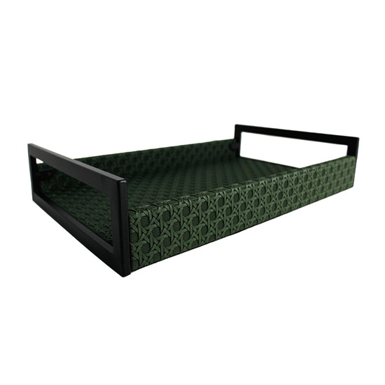 Imagem BANDEJA RETANGULAR VERDE ESCURO EM MDF COM ALÇA EM METAL E LISTRAS 3D 4X35X22 CM