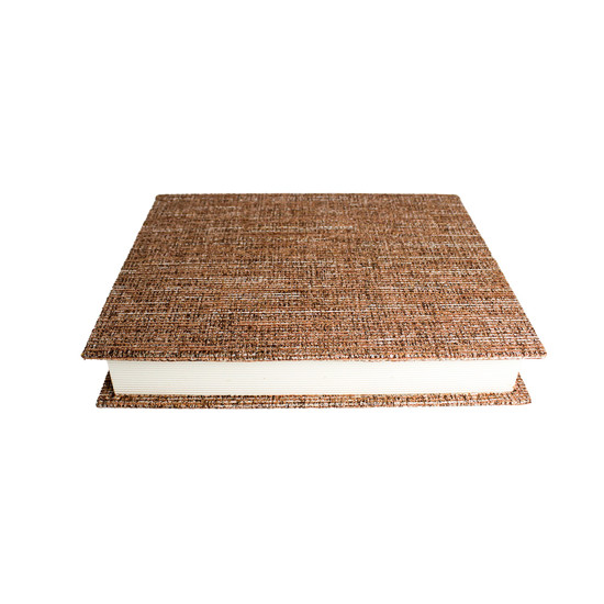 Imagem LIVRO CAIXA LARANJA DECORATIVO EM MDF CHENILI REVESTIDO 31X26X5 CM - ENTRECASA