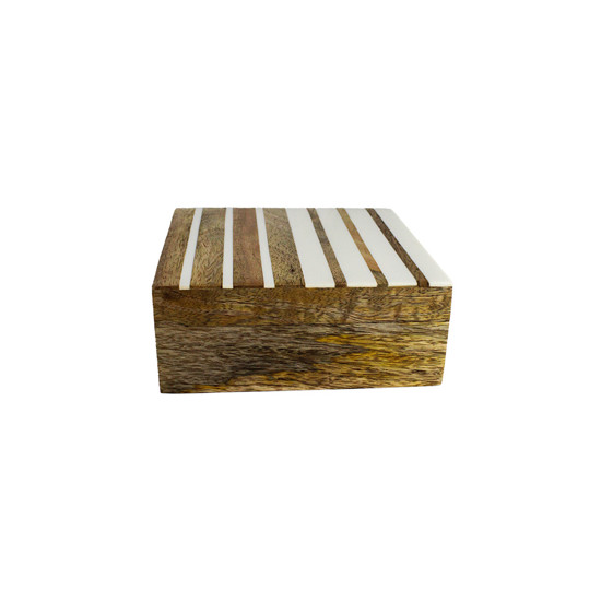 Imagem CAIXA RETANGULAR DECORATIVA EM MDF COM LISTRAS EM RESINA BRANCA - ENTRECASA