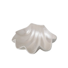 Imagem de PETISQUEIRA FORMATO CONCHA EM MELAMINA COR PÉROLA 17X17X7 CM - Inverno Verao Comercio De Modas E Decoracao Eireli