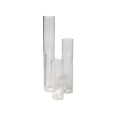 Imagem de VASO DECORATIVO EM VIDRO TRANSPARENTE 19X8X8 CM - Grillo Ltda
